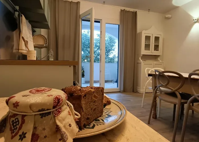 בית נופש Marisciu מרינה די מנקוורסה